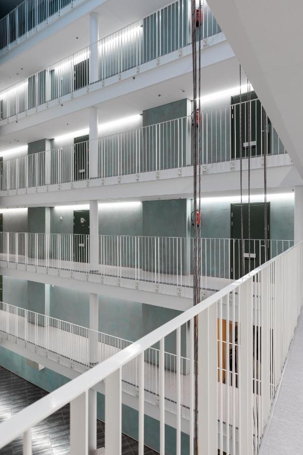 Sleepwell Apartments Malaga With Private Sauna And Parking เฮลซิงกิ ภายนอก รูปภาพ