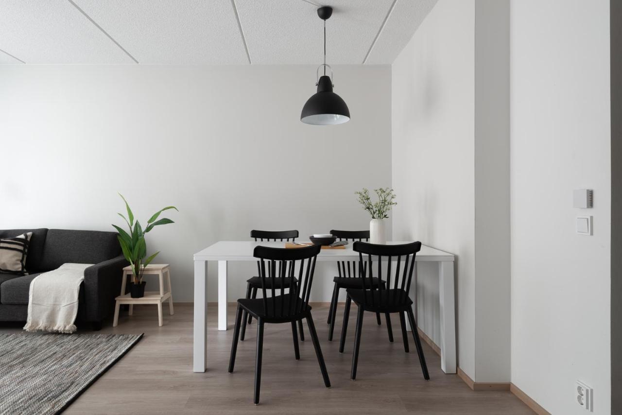 Sleepwell Apartments Malaga With Private Sauna And Parking เฮลซิงกิ ภายนอก รูปภาพ