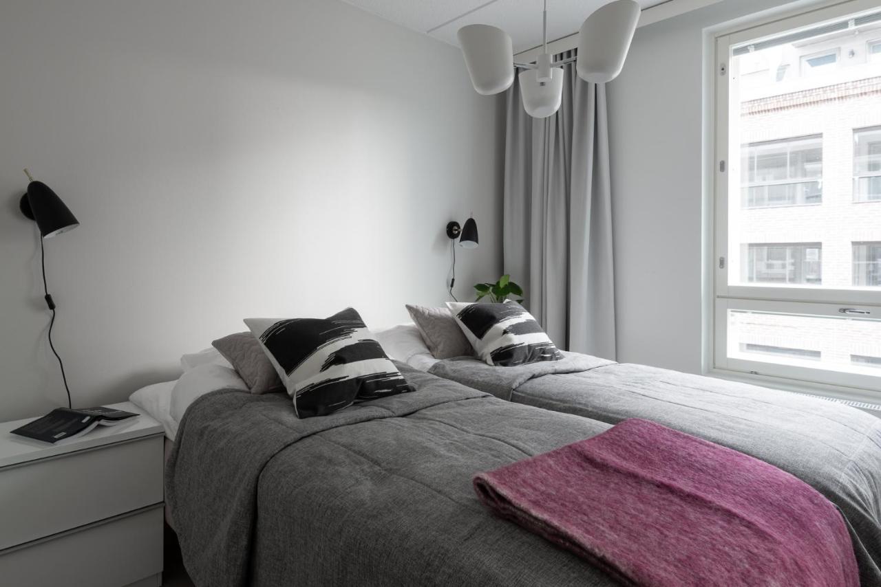 Sleepwell Apartments Malaga With Private Sauna And Parking เฮลซิงกิ ภายนอก รูปภาพ