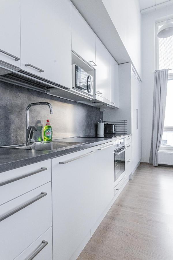 Sleepwell Apartments Malaga With Private Sauna And Parking เฮลซิงกิ ภายนอก รูปภาพ