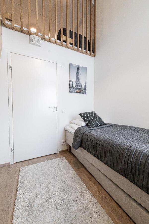Sleepwell Apartments Malaga With Private Sauna And Parking เฮลซิงกิ ภายนอก รูปภาพ